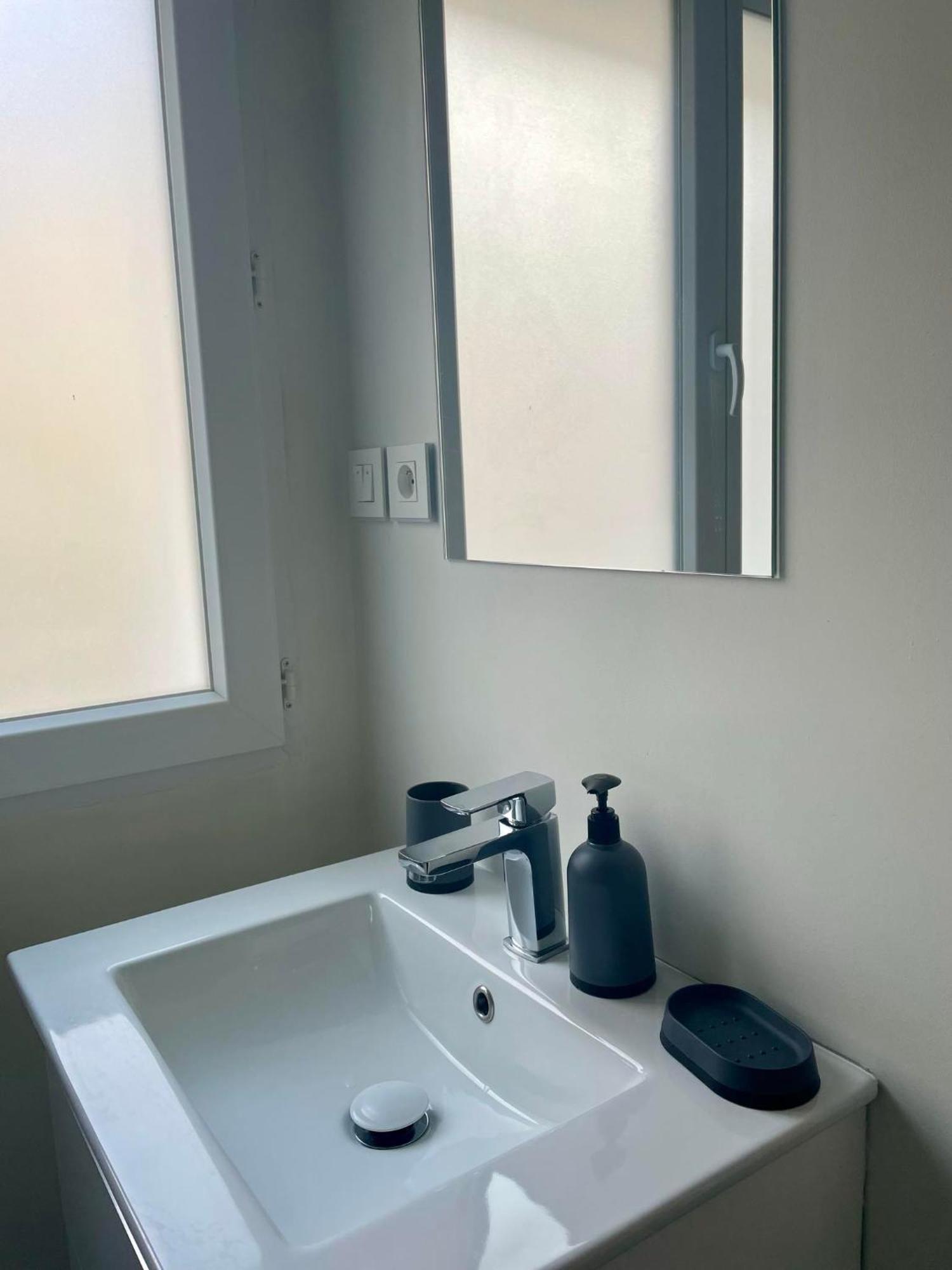 Appartement Cosy Proche Gare Angers Buitenkant foto